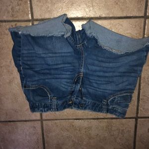 Getting rid of clothes. Slightly stretchy. Dark blue. Adjustable waist.